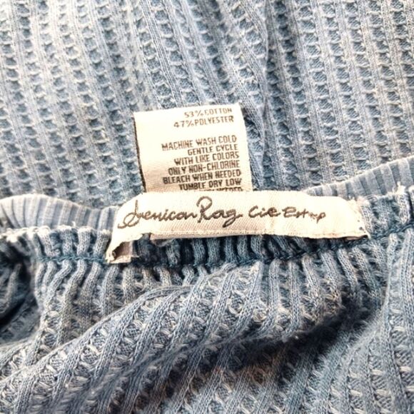 American Rag Lightweight Distressed Waffle Knit Square Neck Baloon Sleeve Top M. - Picture 3 of 9